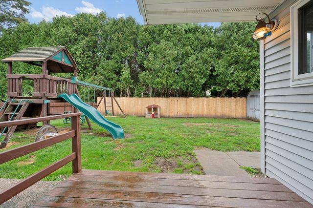 26 Millbury Ave, Millbury, MA 01527