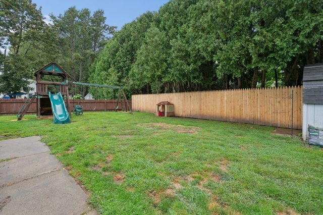 26 Millbury Ave, Millbury, MA 01527