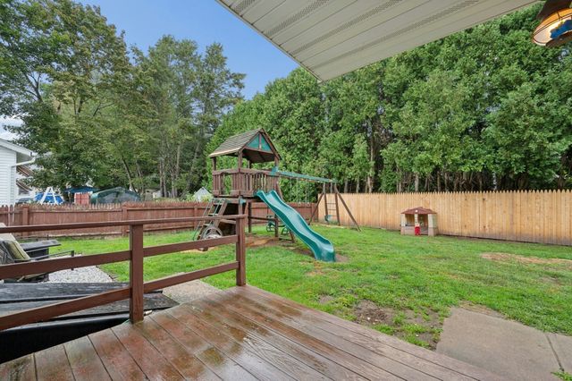 26 Millbury Ave, Millbury, MA 01527