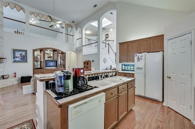 5701 Christy Lane, Haltom City, TX 76137