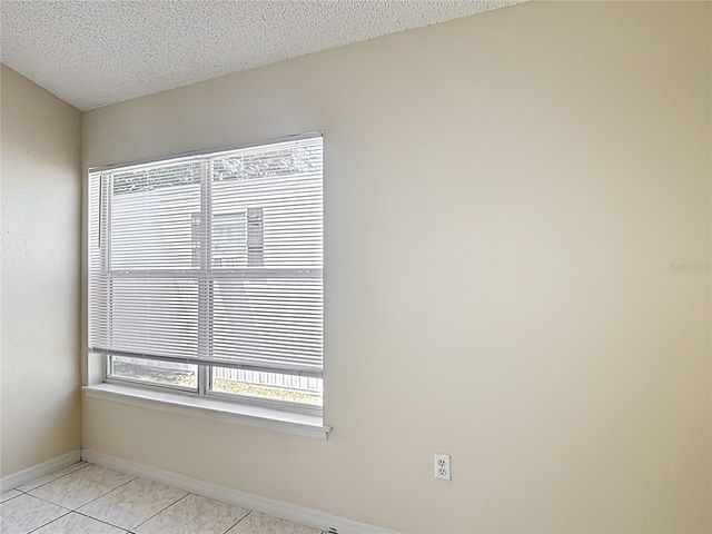 50989 HIGHWAY 27 174, Davenport, FL 33897