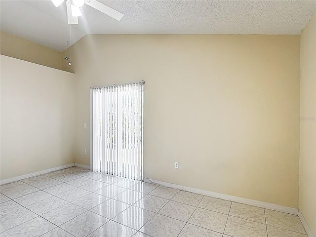 50989 HIGHWAY 27 174, Davenport, FL 33897