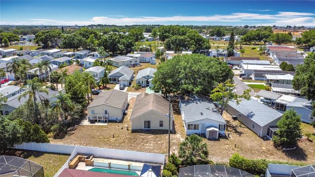 50989 HIGHWAY 27 174, Davenport, FL 33897