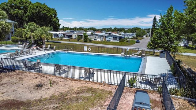 50989 HIGHWAY 27 174, Davenport, FL 33897