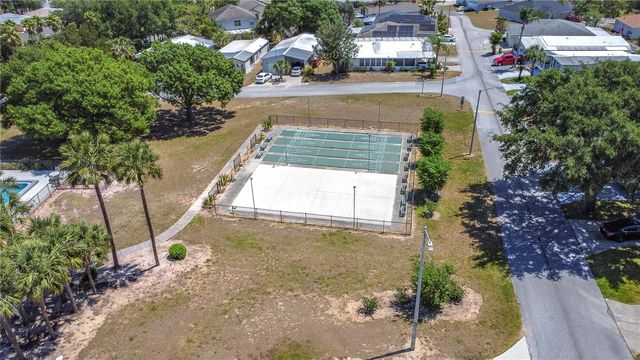 50989 HIGHWAY 27 174, Davenport, FL 33897