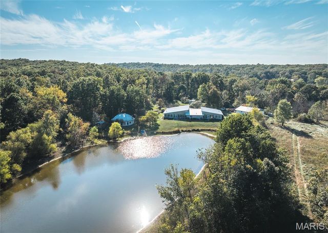 98 Turkey Ridge Lane, Steelville, MO 65565