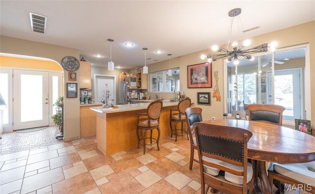 98 Turkey Ridge Lane, Steelville, MO 65565