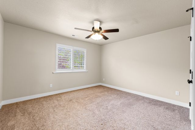 378 N THURSTON LN, Layton, UT 84040