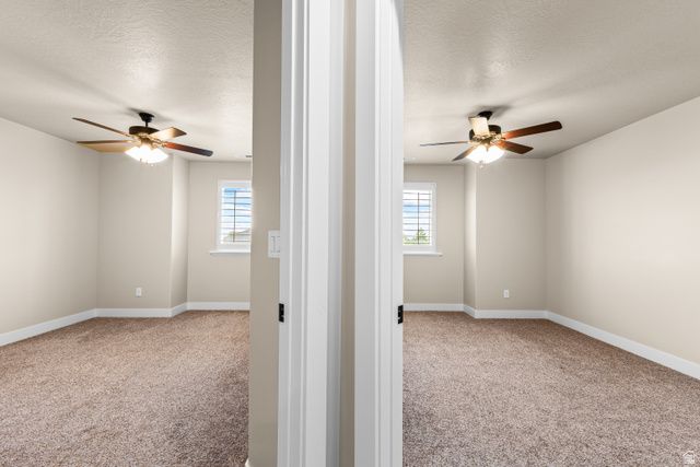 378 N THURSTON LN, Layton, UT 84040