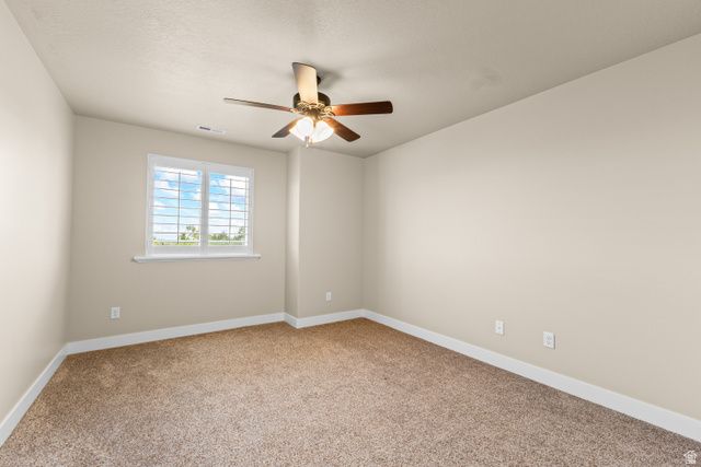 378 N THURSTON LN, Layton, UT 84040