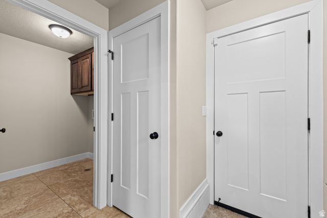 378 N THURSTON LN, Layton, UT 84040