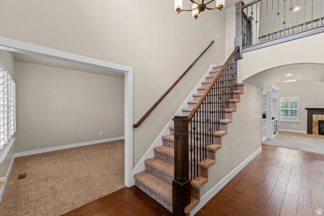 378 N THURSTON LN, Layton, UT 84040