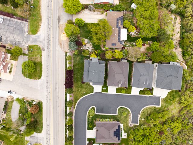 378 N THURSTON LN, Layton, UT 84040