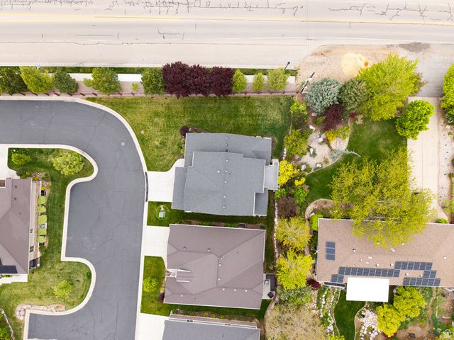 378 N THURSTON LN, Layton, UT 84040