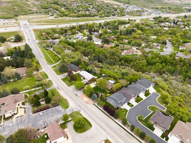 378 N THURSTON LN, Layton, UT 84040