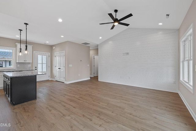 922 Micro Road W, Selma, NC 27576