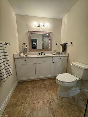 1203 Foxfire LN, Naples, FL 34104