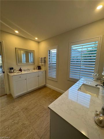 1203 Foxfire LN, Naples, FL 34104