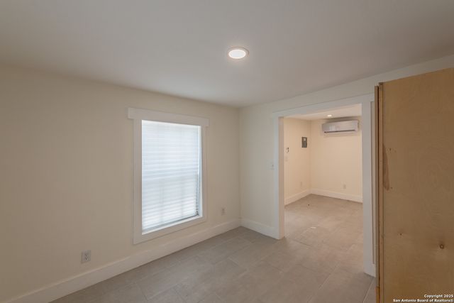 215 Oelkers, San Antonio, TX 78204