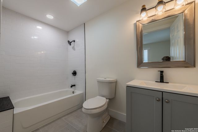 215 Oelkers, San Antonio, TX 78204