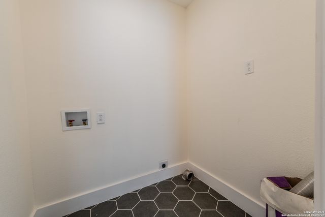 215 Oelkers, San Antonio, TX 78204