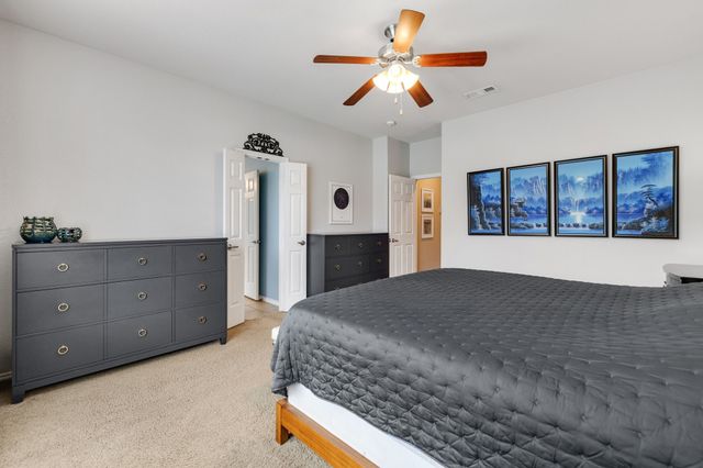 5752 Skinner Way, Grand Prairie, TX 75052