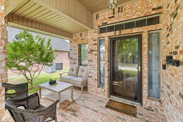 5752 Skinner Way, Grand Prairie, TX 75052