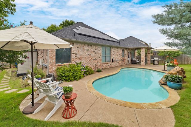 5752 Skinner Way, Grand Prairie, TX 75052