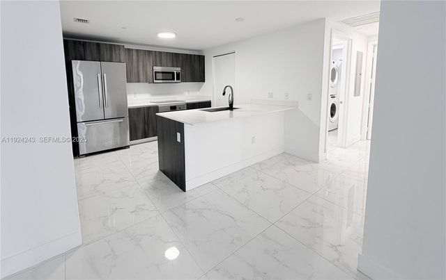 488 NE 18th St 2310, Miami, FL 33132