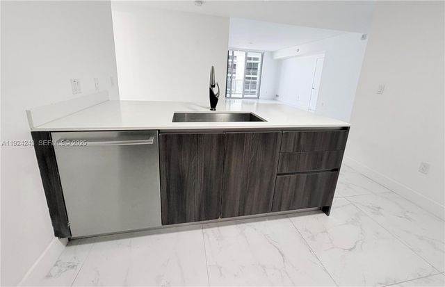 488 NE 18th St 2310, Miami, FL 33132