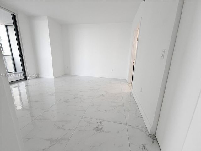 488 NE 18th St 2310, Miami, FL 33132