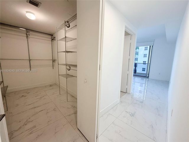 488 NE 18th St 2310, Miami, FL 33132