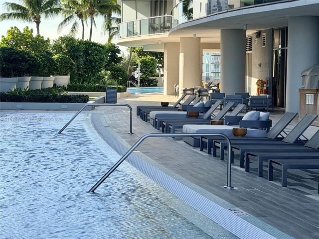 488 NE 18th St 2310, Miami, FL 33132