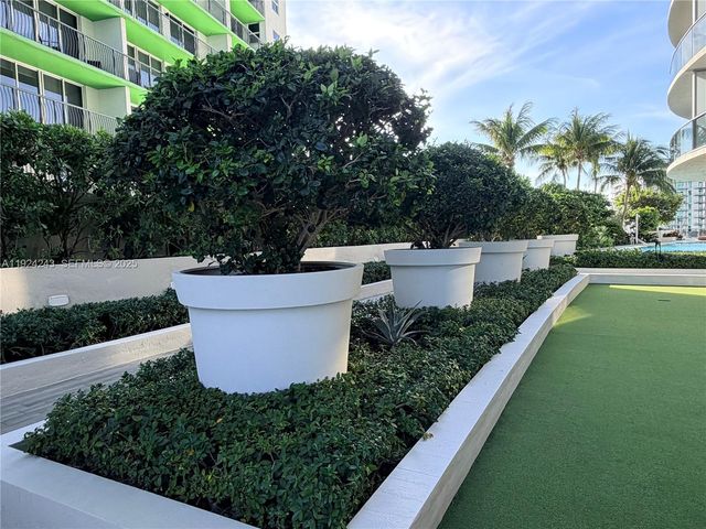 488 NE 18th St 2310, Miami, FL 33132