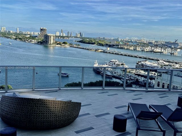 488 NE 18th St 2310, Miami, FL 33132