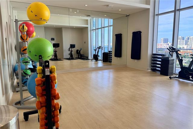 488 NE 18th St 2310, Miami, FL 33132