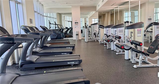 488 NE 18th St 2310, Miami, FL 33132