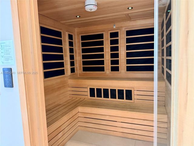 488 NE 18th St 2310, Miami, FL 33132