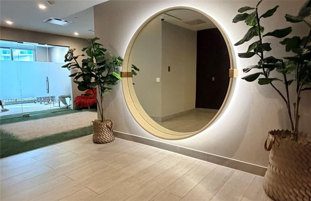 488 NE 18th St 2310, Miami, FL 33132