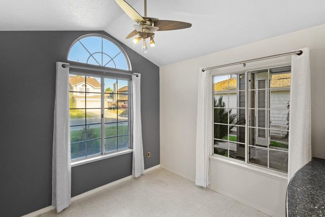 8509 Twin Trails Dr, Antelope, CA 95843