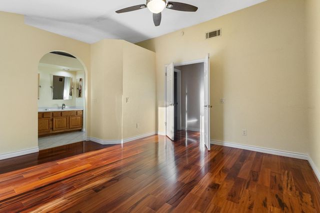 8509 Twin Trails Dr, Antelope, CA 95843