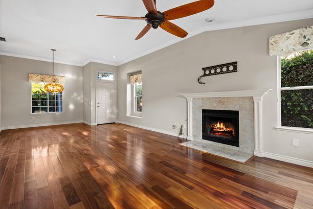 8509 Twin Trails Dr, Antelope, CA 95843