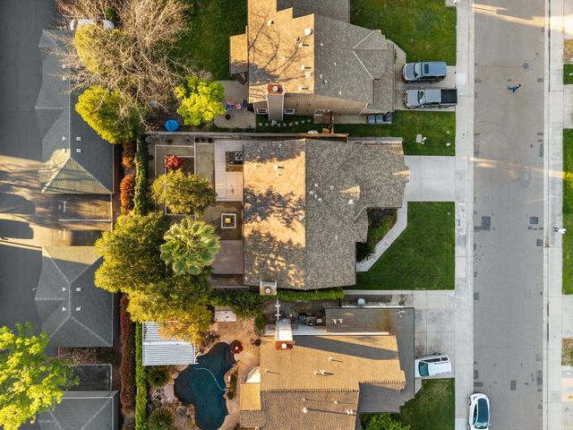 8509 Twin Trails Dr, Antelope, CA 95843