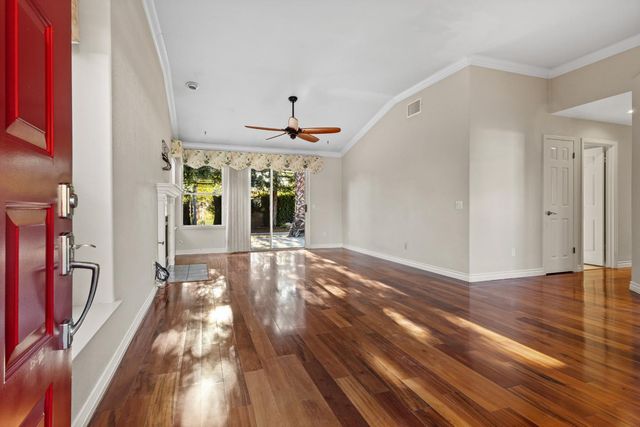 8509 Twin Trails Dr, Antelope, CA 95843