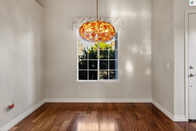 8509 Twin Trails Dr, Antelope, CA 95843