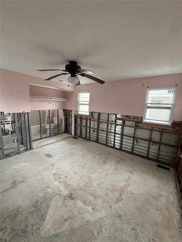 8780 43RD AVENUE N 131, St Petersburg, FL 33709