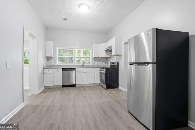 242 N Dogwood Avenue, Social Circle, GA 30025