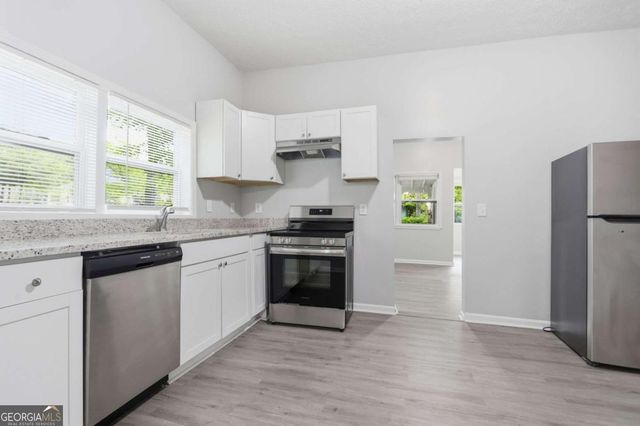 242 N Dogwood Avenue, Social Circle, GA 30025