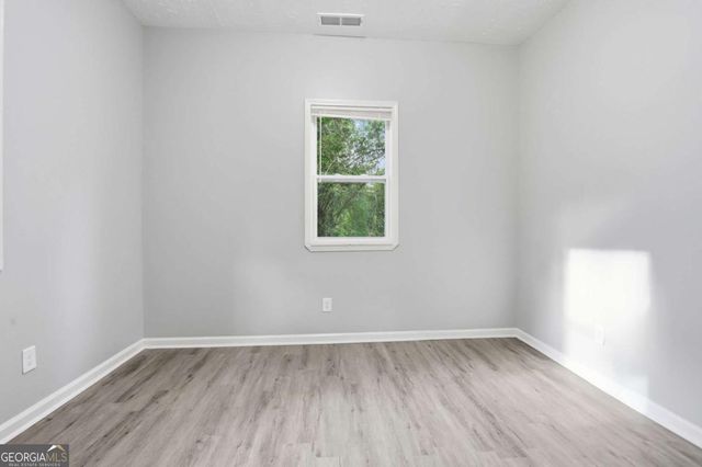 242 N Dogwood Avenue, Social Circle, GA 30025