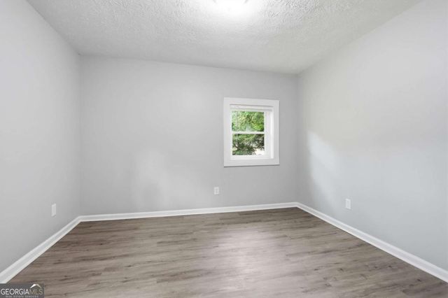 242 N Dogwood Avenue, Social Circle, GA 30025